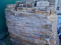 Lot bakstenen - afbeelding 1 van  6