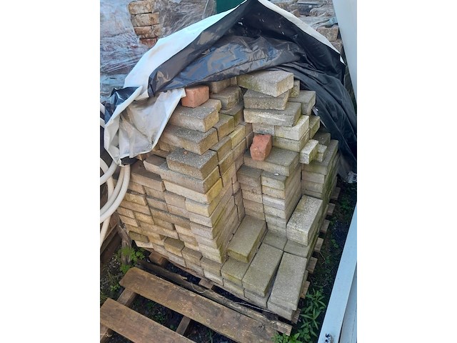 Lot bakstenen - afbeelding 4 van  6