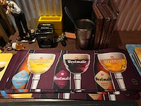 Lot barreclame en accessoires (kasteelbier, coca-cola, westmalle, la chouffe, tönissteiner) - afbeelding 11 van  14
