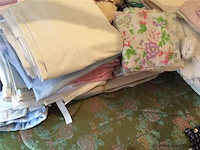 Lot bedlinnen + - afbeelding 4 van  4