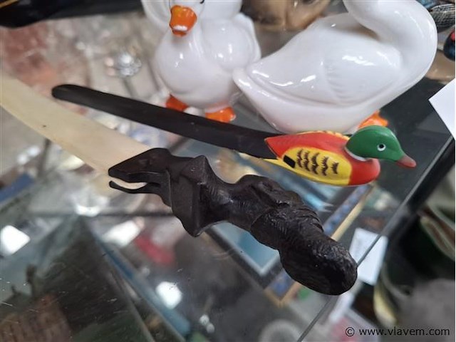 Lot beeldjes - afbeelding 4 van  4