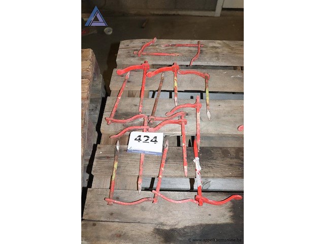 Lot bekistingsijzers - afbeelding 1 van  1