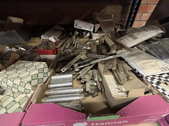 Lot beslag - afbeelding 5 van  6