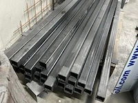 Lot bestaande uit diverse metalen profielen - afbeelding 2 van  3