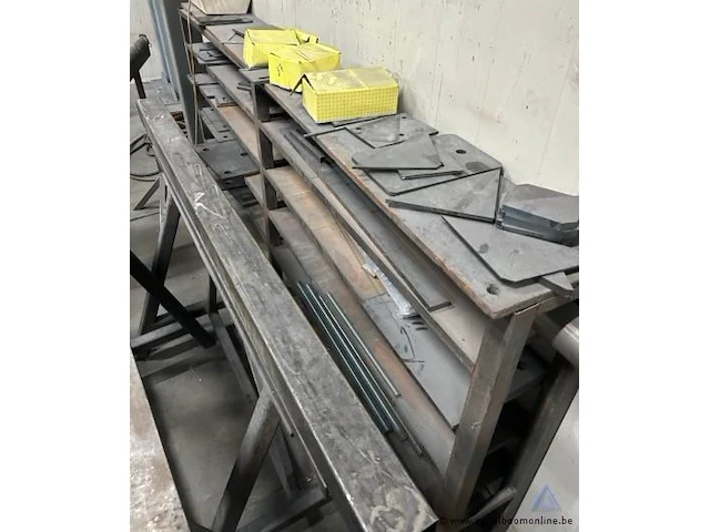 Lot bestaande uit diverse metalen profielen - afbeelding 3 van  3