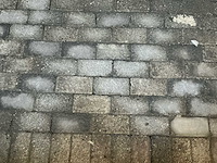 Lot betonklinkers 192 vierkante meter stenen & bakstenen - afbeelding 3 van  5