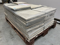 Lot betontegels granito's +/- 8m² - afbeelding 3 van  4