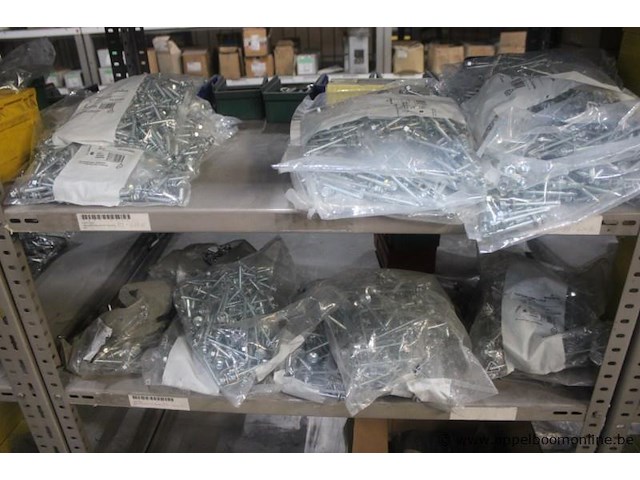 Lot bevestigingsmaterialen wo. zelfborende schroeven, diverse afmetingen: 6.3 x 25-32-38 mm, 6.3 x 45-70-100 mm, in dozen en zakken - afbeelding 3 van  6