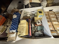 Lot bevestigingsmaterialen - afbeelding 4 van  7