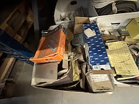 Lot bevestigingsmaterialen - afbeelding 5 van  7