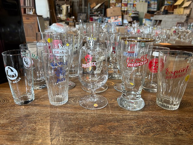 Lot bierglazen voor verzameling - afbeelding 2 van  4