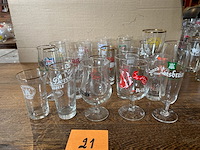 Lot bierglazen voor verzameling - afbeelding 1 van  5