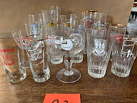 Lot bierglazen voor verzameling - afbeelding 2 van  6