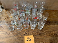 Lot bierglazen voor verzameling - afbeelding 1 van  7