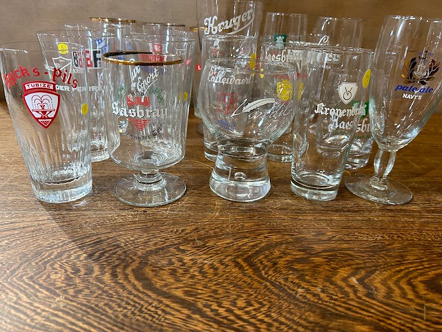 Lot bierglazen voor verzameling - afbeelding 3 van  6