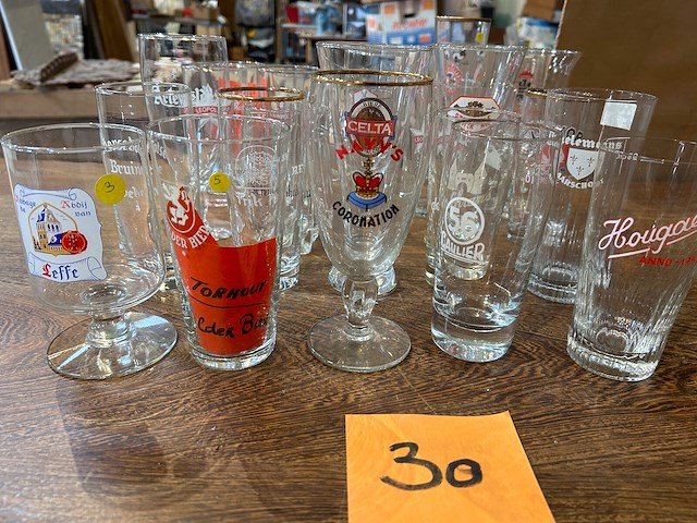 Lot bierglazen voor verzameling - afbeelding 2 van  6