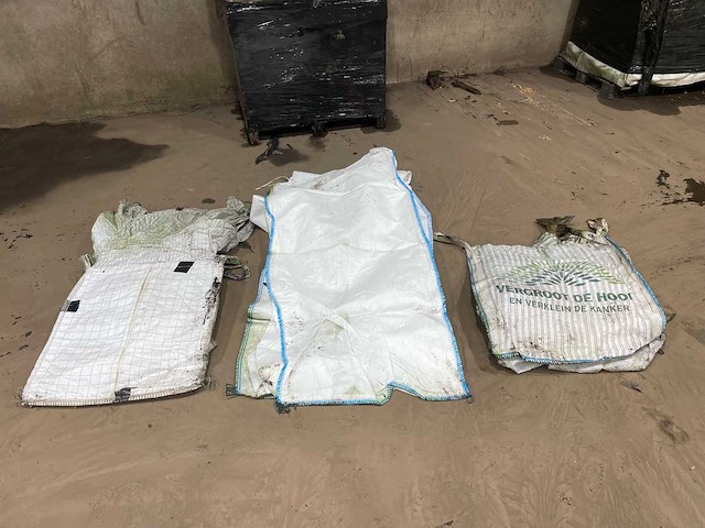 Lot big bags - afbeelding 8 van  8