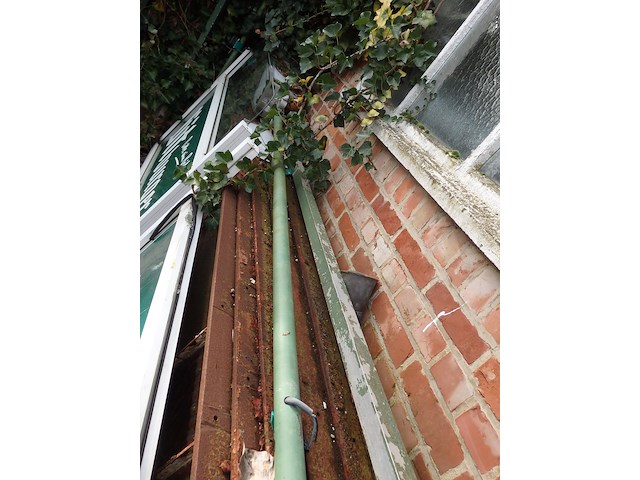 Lot bit pils 2 windschermen + 7 lantaarns - afbeelding 4 van  4