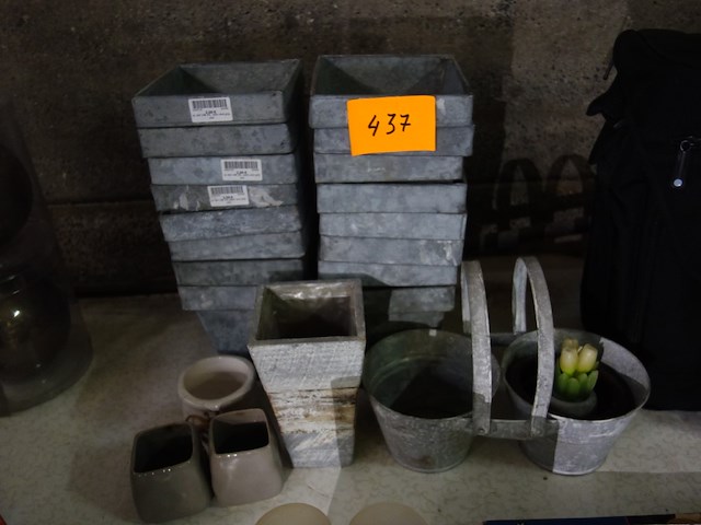 Lot bloempotten - afbeelding 2 van  2