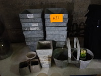 Lot bloempotten - afbeelding 2 van  2