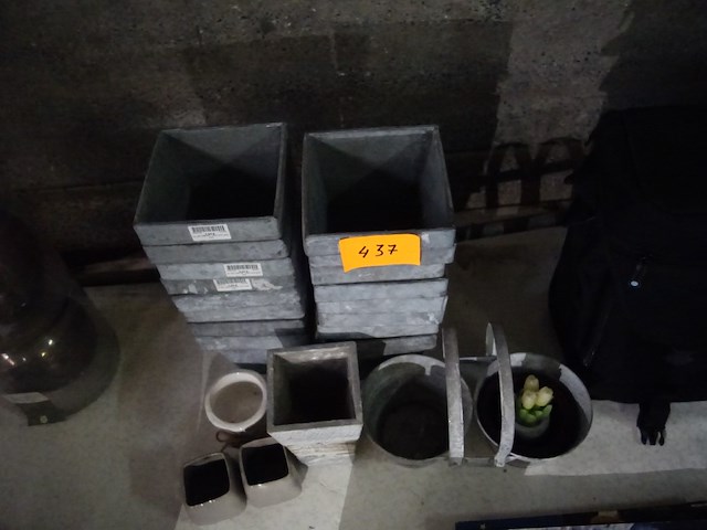 Lot bloempotten - afbeelding 1 van  2