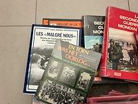 Lot boeken tweede wereldoorlog — geschiedenis in beeld en woord - afbeelding 3 van  6
