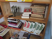 Lot boeken volgens foto's - afbeelding 1 van  5