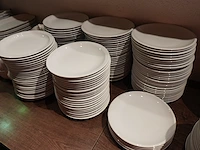 Lot borden: plat, diep, soep en onderzetbordjes - afbeelding 10 van  11