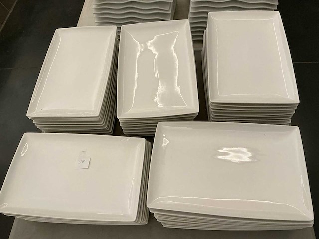 Lot borden - afbeelding 2 van  3