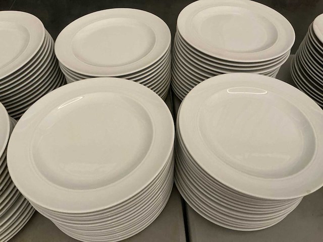 Lot borden - afbeelding 4 van  7