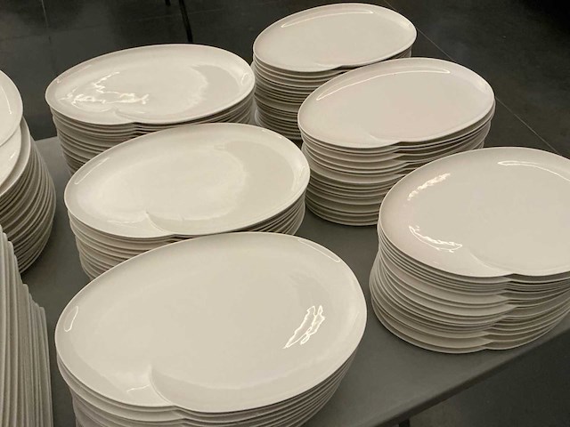 Lot borden - afbeelding 4 van  4