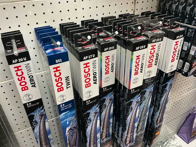 Lot bosch ruitenwisser onderdelen - afbeelding 1 van  11