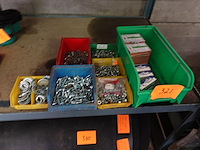 Lot bouten, vijzen, moeren, vloten - afbeelding 1 van  5