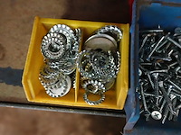 Lot bouten, vijzen, moeren, vloten - afbeelding 5 van  5