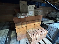 Lot bouwstenen en klinkers - afbeelding 1 van  3