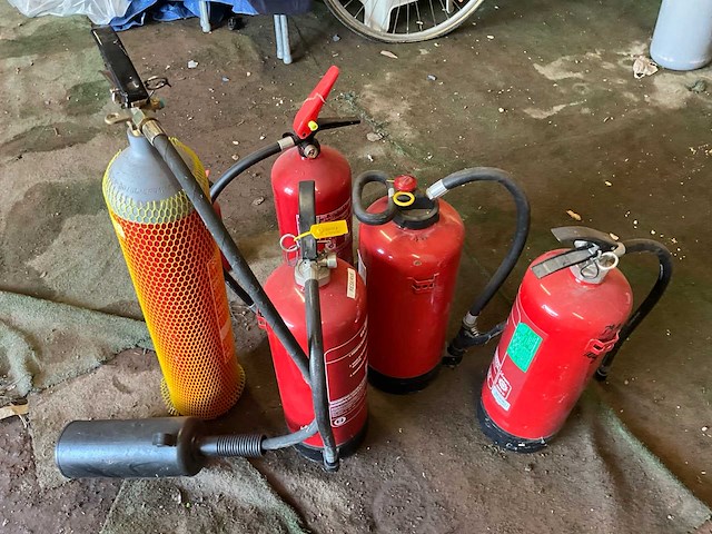 Lot brandblussers - afbeelding 3 van  3
