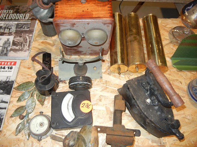 Lot brocante + spiegel - afbeelding 1 van  2