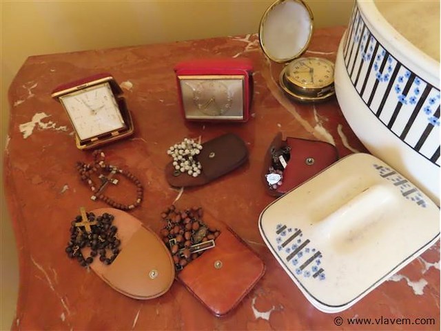 Lot brocante volgens foto - afbeelding 2 van  3