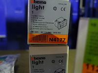 Lot bticion - afbeelding 8 van  17