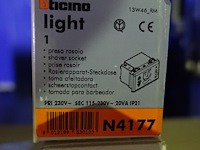 Lot bticion - afbeelding 9 van  17