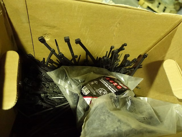 Lot cable tie - afbeelding 11 van  12