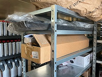 Lot carrosserie onderdelen - afbeelding 8 van  10