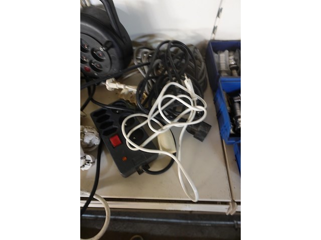 Lot contactdozen - afbeelding 6 van  6