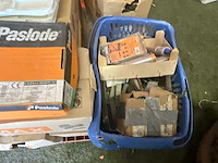 Lot dakbevestings materiaal - afbeelding 5 van  9