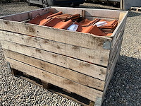 Lot dakpannen 110stuks monier-belfeld - afbeelding 1 van  4