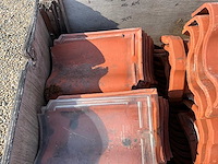 Lot dakpannen 130stuks van dordt - afbeelding 2 van  2