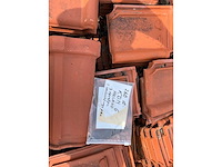 Lot dakpannen 260st kdn holland - afbeelding 2 van  3