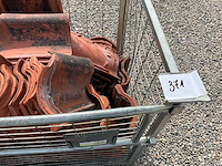 Lot dakpannen belfeld 125stuks rood - afbeelding 2 van  2