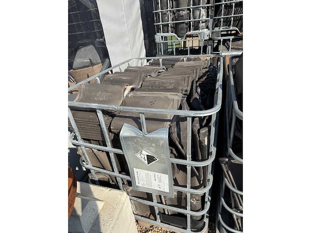 Lot dakpannen monier 2000stuks - afbeelding 6 van  9