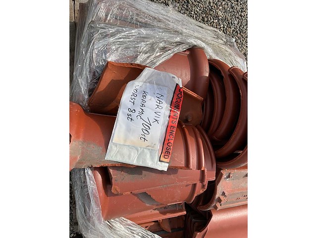 Lot dakpannen rood 280stuks - afbeelding 2 van  4